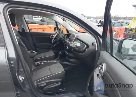 2018 Fiat 500X Pop Fwd z USA, uszkodzony, nr VIN ZFBCFXAB5JP681952
